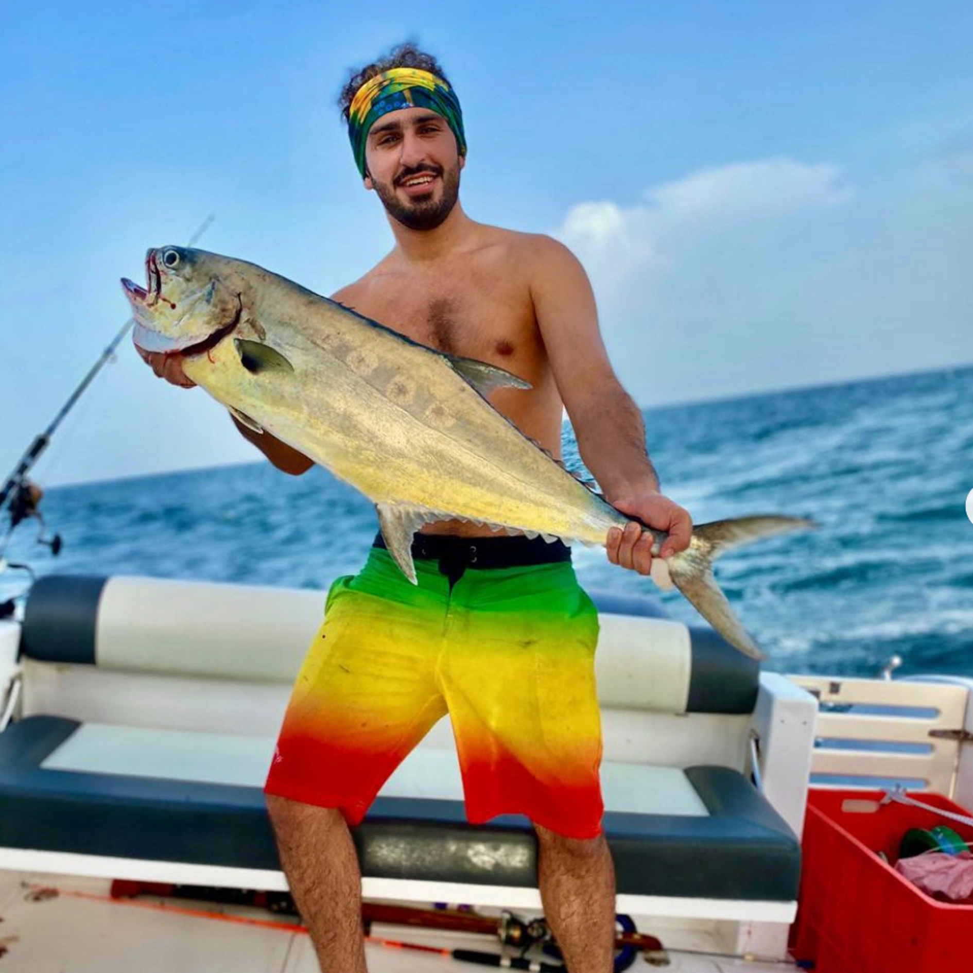 fishing-in-dubai-the-captains-club